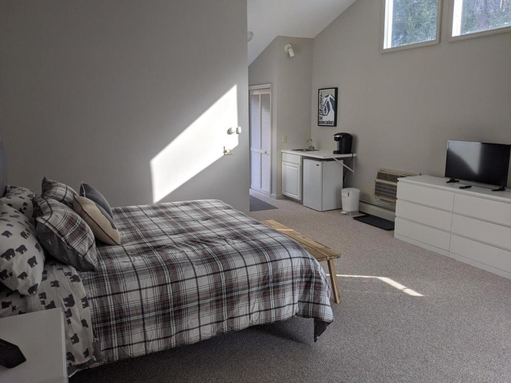 Catamount Lodging Hillsdale Bagian luar foto